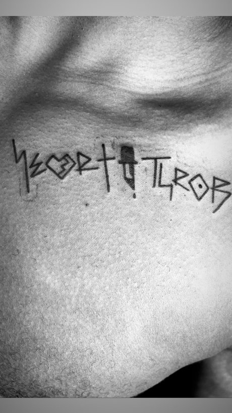 The Dark Heartthrob ホットなモデル ギャラリー