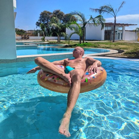 Aiden Andrews ポルノスター ホット 画像