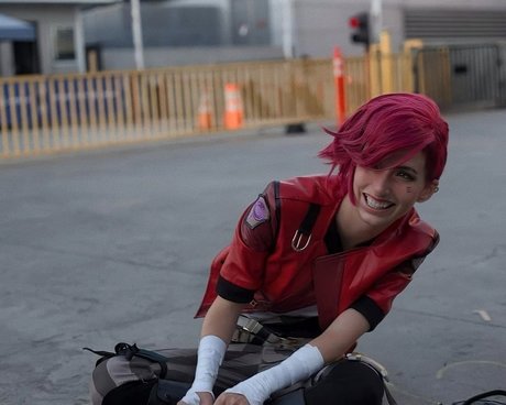 _dfel アダルトスター 画像