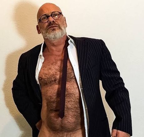 Maturedaddy_ 無料モデル ギャラリー