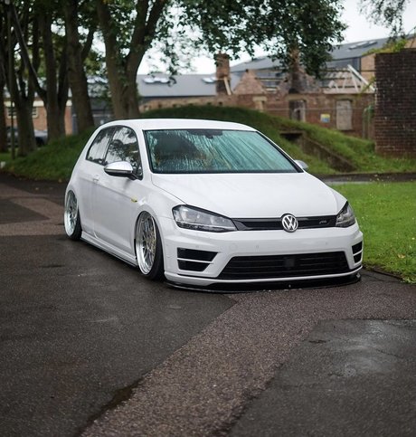 OnlyCarsNoFans 独占女優 写真