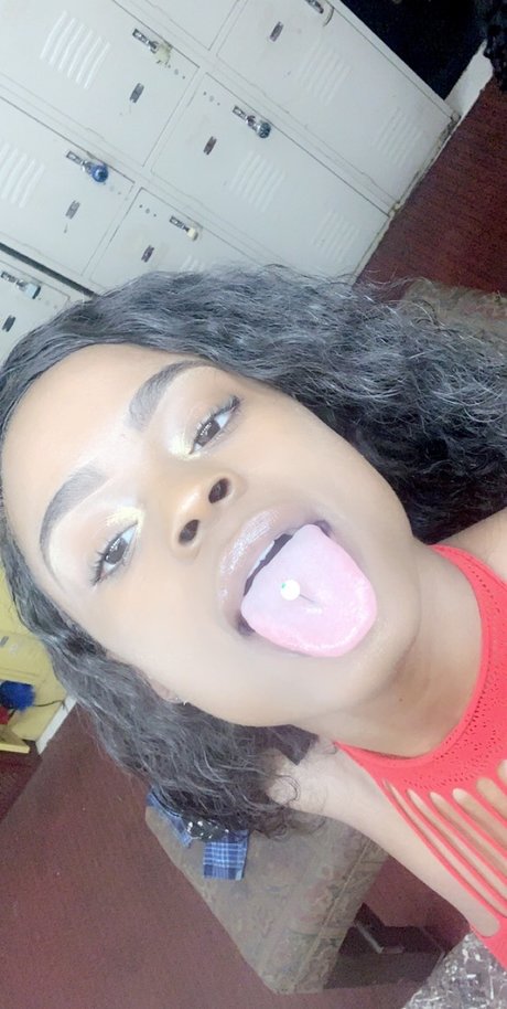 Ava2cute 独占モデル ギャラリー