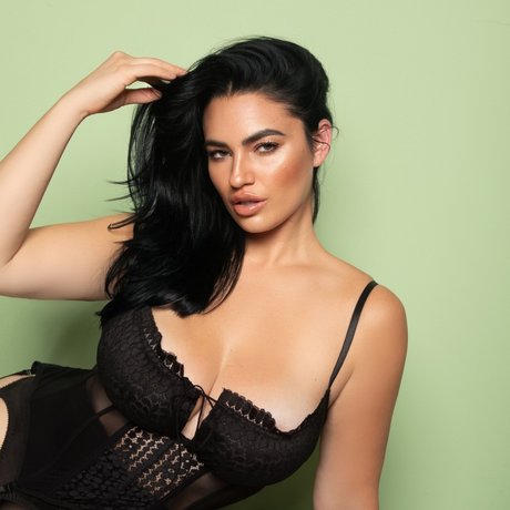 Olivia Knight エロティックなスター 写真