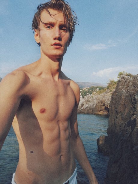 Olick ポルノスター HD 画像