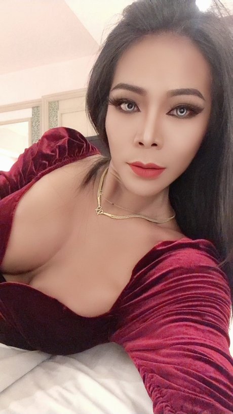 TS Paeng ポルノスター セックス 写真