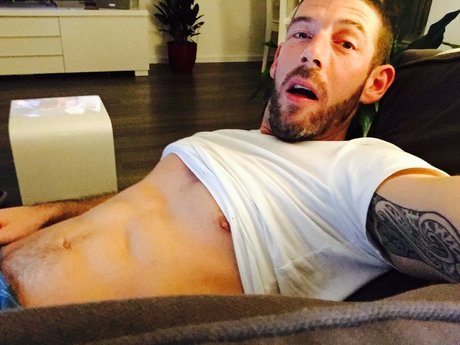 paddymcjae 完璧なモデル 画像