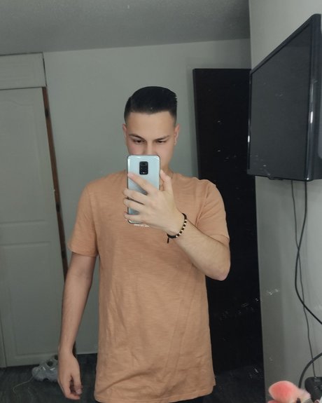 Pablo Lopez 素敵なスター 写真