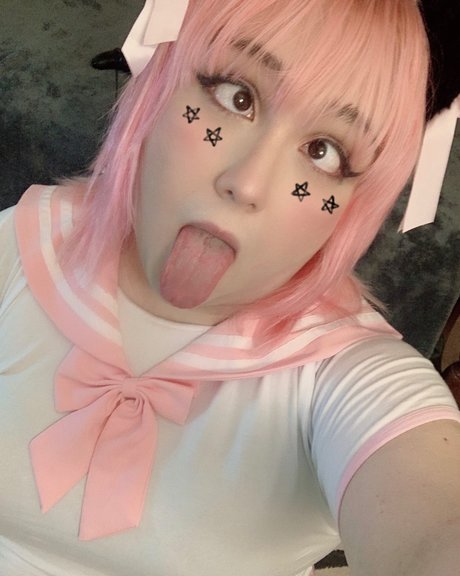 Lili Moon ポルノスター セックス 画像