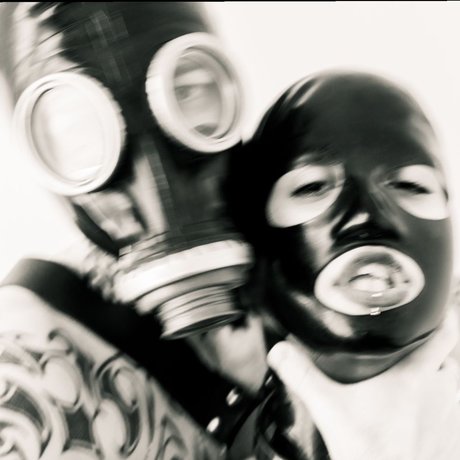 Alastor トップポルノスター 写真