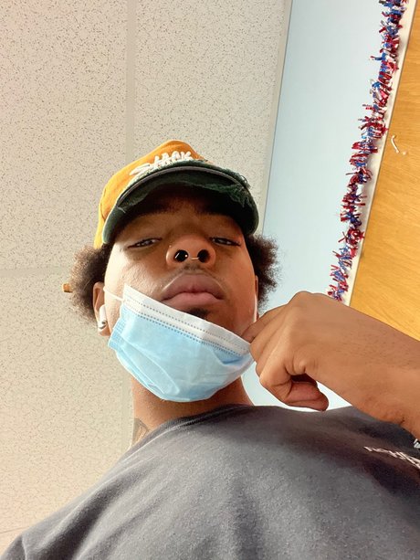 OnlyWantMoreCLIENTS 高品質のポルノスター 写真