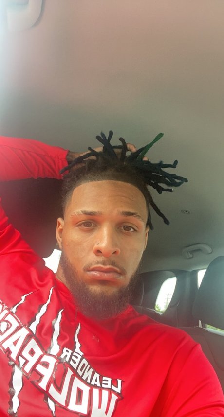 AjDaFreak xxxスター 写真