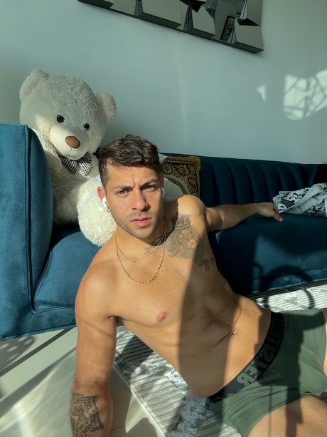 Luiisge ホットモデル ギャラリー