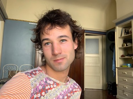 Papillon かわいいモデル ギャラリー