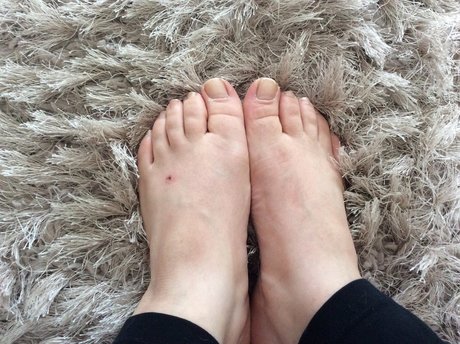 Panties amp amp Feet ホットモデル 写真