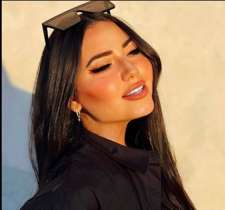 Aleena Tilley_ 完璧なスター 写真