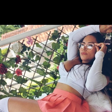 Leidy Alzate 可愛いモデル 写真