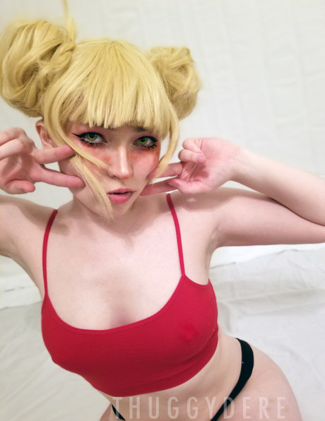 _Danni_ ホットなスター 写真