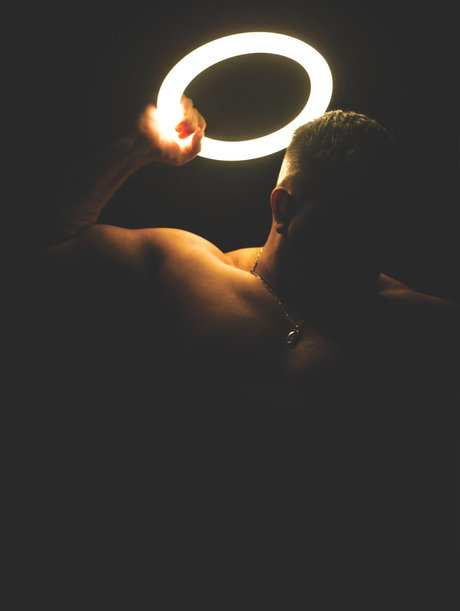 Pavlis セックスモデル 写真