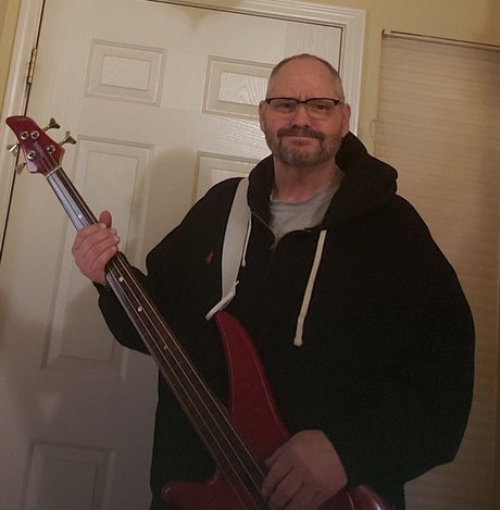 Paul Pettit ホットなスター 画像