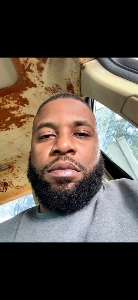 ChessFamRook アダルトモデル 写真