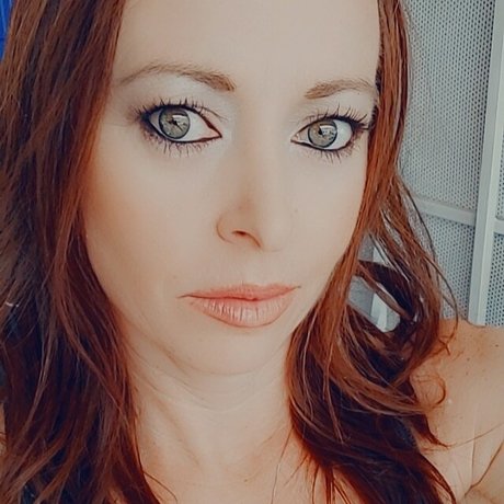 Malaina ホットなモデル 写真