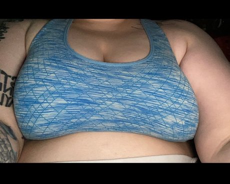 PierceDDPrincess25 美しいポルノスター 写真