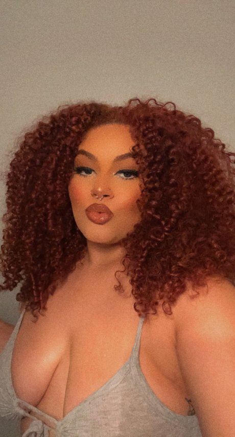 Malon ポルノスター HD ギャラリー