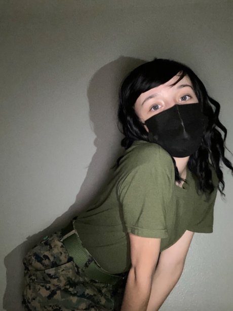 Jade Babey 女優 画像