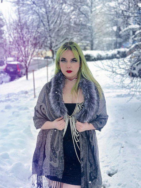 Countess Narkisssa トップ女優 写真