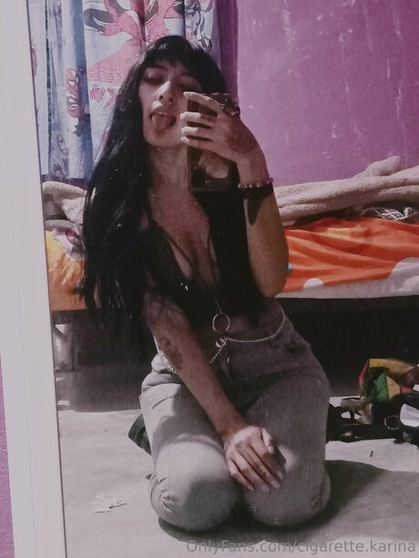 カップルのオンリーファンズ ポルノ 写真