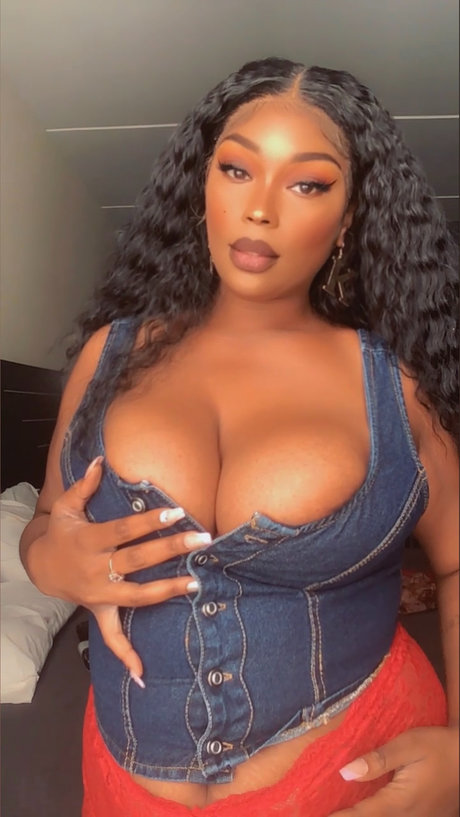 _PrettyJordanK エロティックなポルノスター 写真