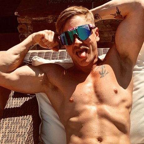 Chris Blades ポルノスター 写真