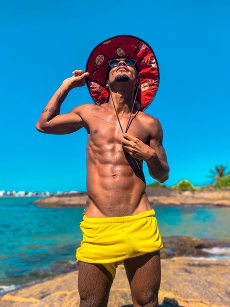 PATRICK CONNAN 完璧なポルノスター 写真