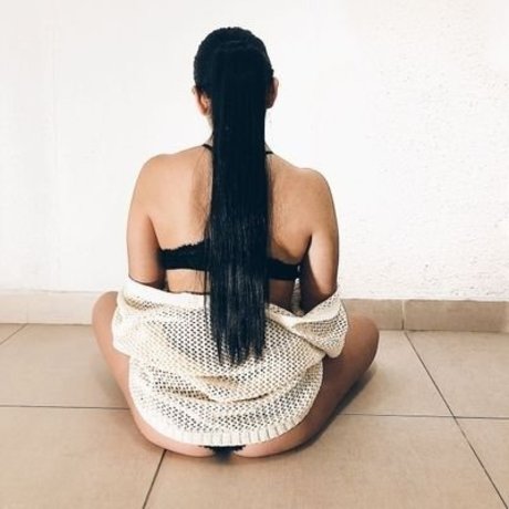 尖ったおっぱいオンリーファンズ ベスト ギャラリー