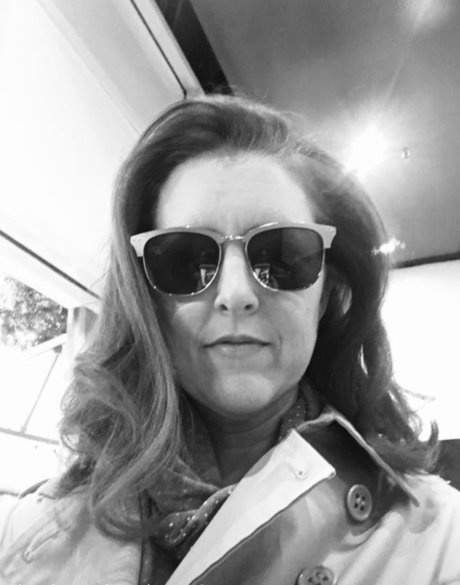 Polly Prosecco 裸のモデル ギャラリー