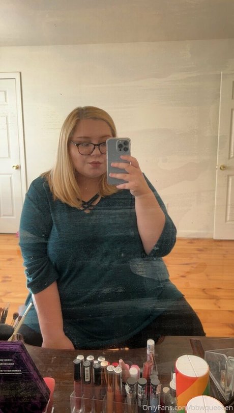 小さなおっぱいオンリーファンズ ホットヌード ギャラリー