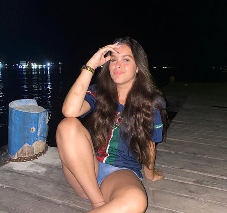 柔軟なティーンオンリーファン ポルノ 写真