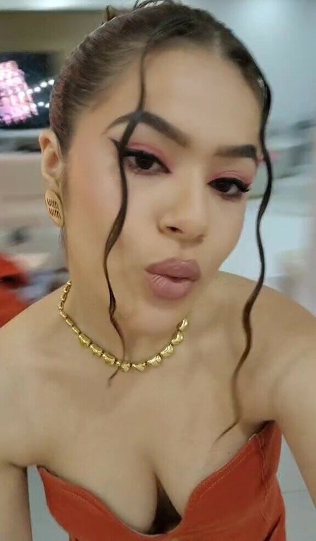 ぽっちゃりカップルオンリーファンズ 可愛い 画像