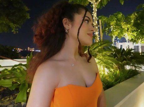 術後シーメールオンリーファンズ ホットポルノ 写真