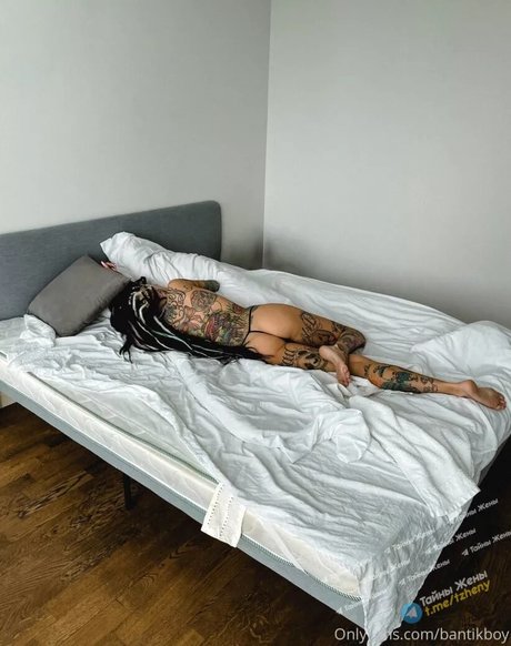 Bantikboy ポルノモデル 写真