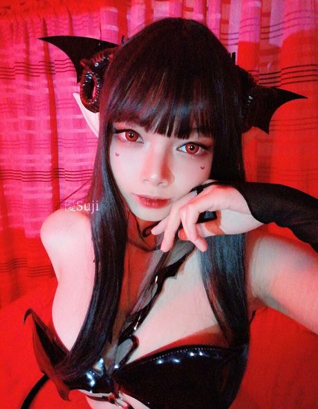 プッシー尻オンリーファンズ ホット 写真