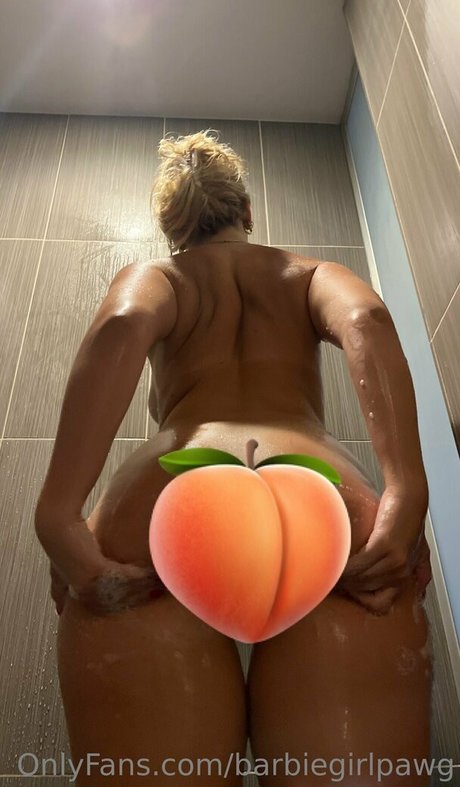 Barbiegirlpawg ヌードのポルノスター ギャラリー