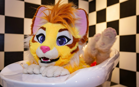 thatyellowkitty ホットなモデル 画像