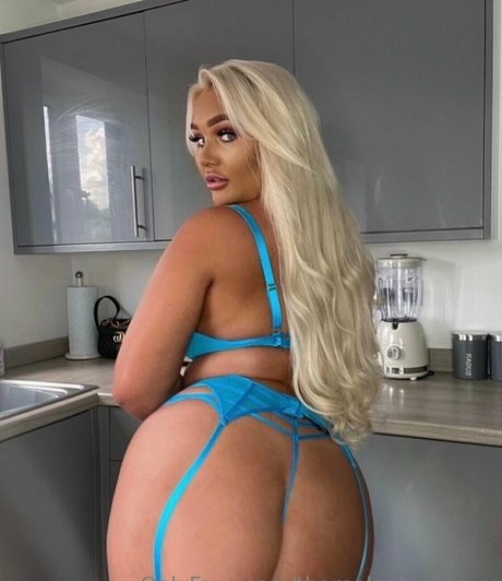 inkedblondieeee 完璧なスター 写真