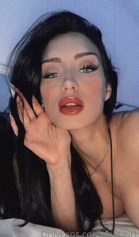 巨尻熟女オンリーファンズ セクシーヌード 画像