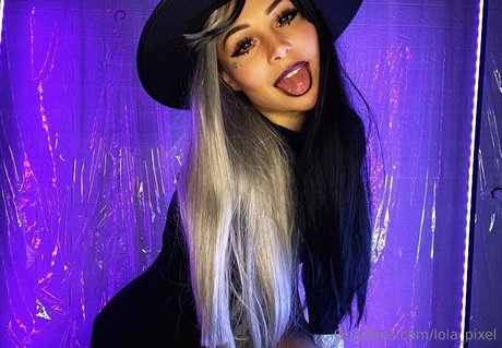 lola pixel ヌードのポルノスター 画像