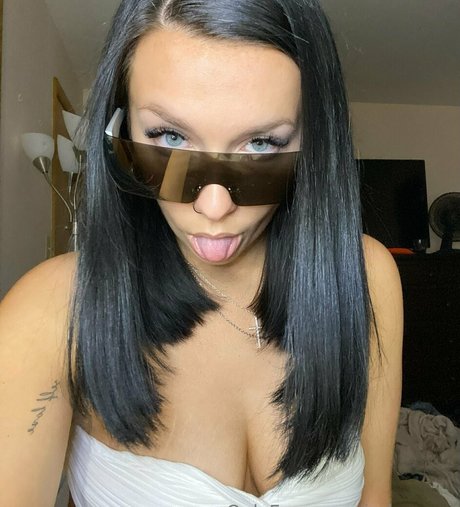 レズビアン乱交オンリーファンズ ホットxxx 写真