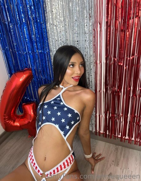 ティーンレズビアンオンリーファンズ エロチック ギャラリー