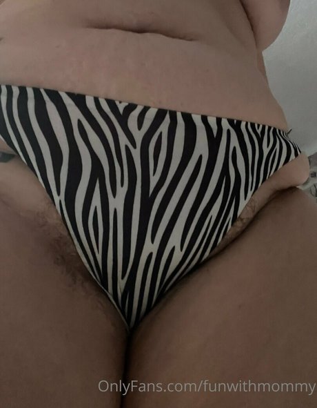 ゲイディルドオンリーファンズ エロ 写真