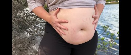 カムフィートオンリーファンズ 美しいヌード アーカイブ